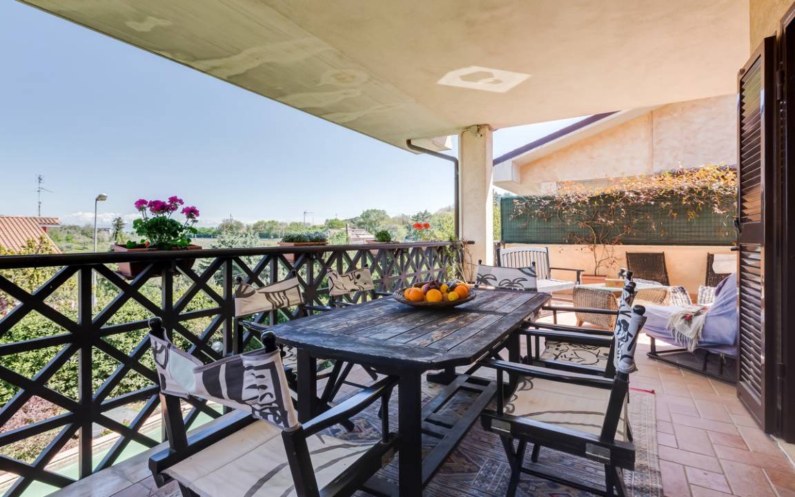 Photo of Patio Balcony in Riano