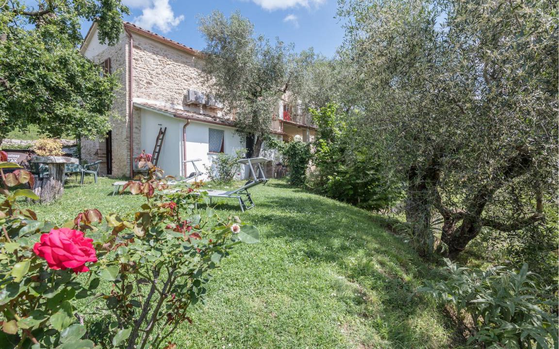 Photo of Others in Montebuono