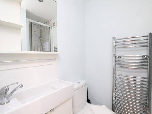 Photo of Bathroom in Headington