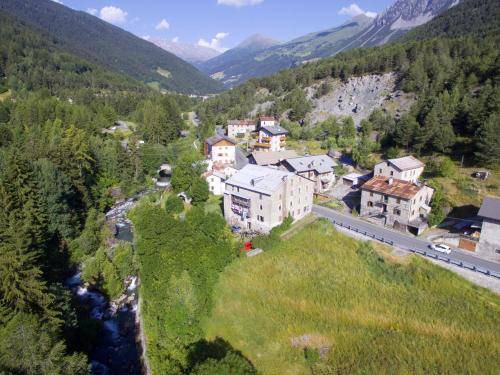 Photo of Buildings in Valdidentro