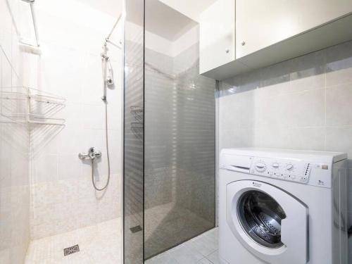 Photo of Bathroom in Zona XXXII Acilia Nord