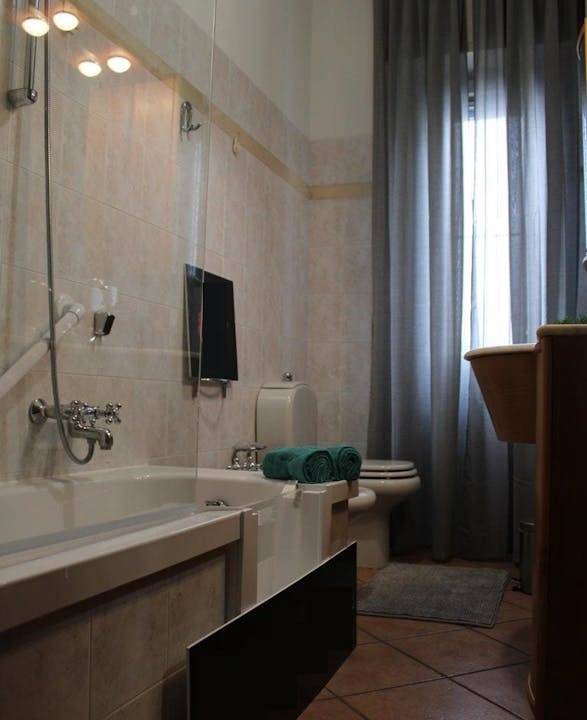 Photo of Bathroom in Mompiano
