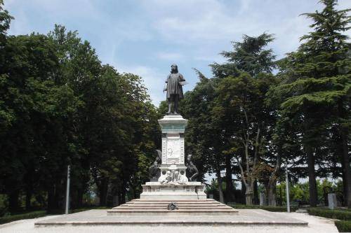 Photo of Others in Urbino
