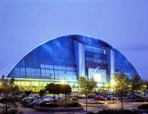Photo of Buildings in Central Milton Keynes