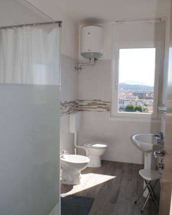 Photo of Bathroom in Marina Centro