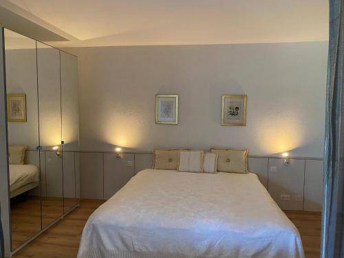 Photo of Bedroom in Bissone