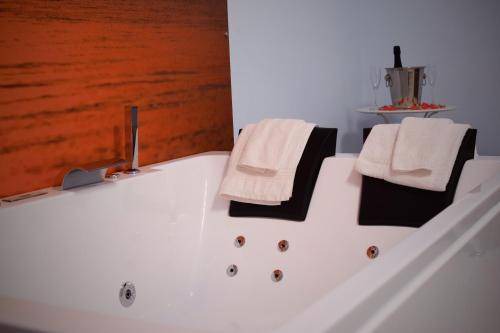 Photo of Bathroom in Mercato San Severino