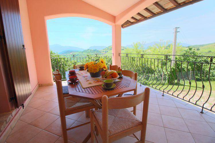 Photo of Patio Balcony in Acqualagna