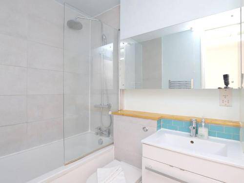 Photo of Bathroom in Headington
