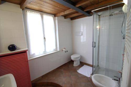 Photo of Bathroom in Urbino