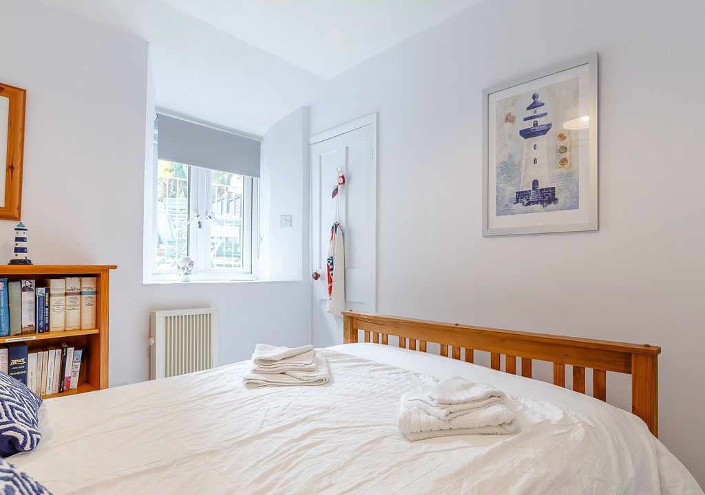 Photo of Bedroom in Polruan