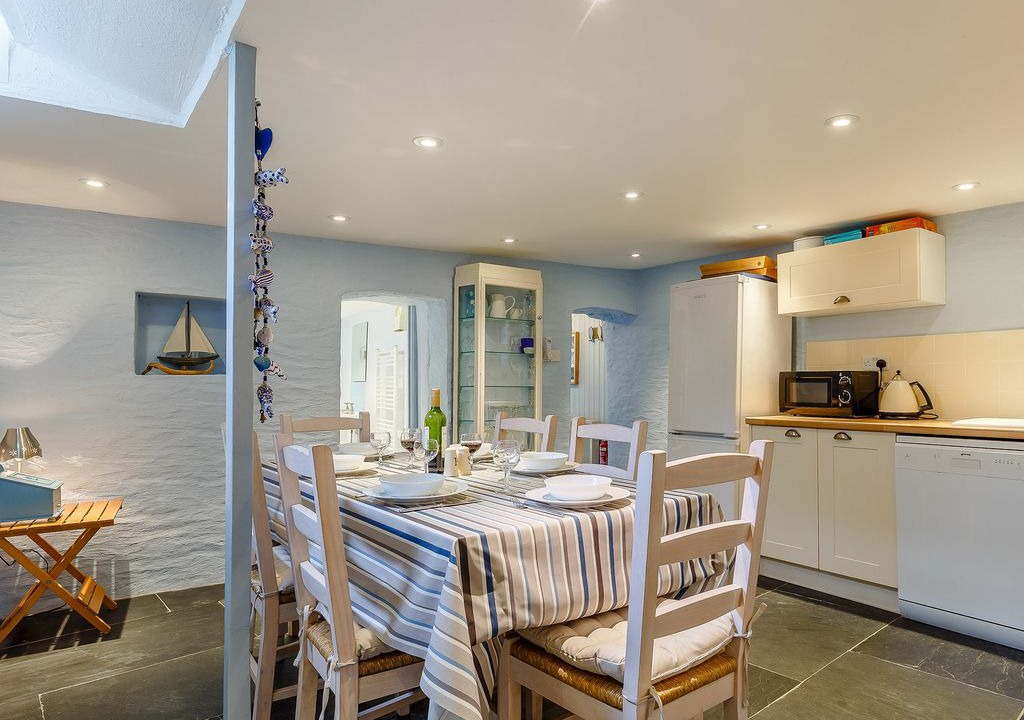 Photo of Kitchen in Polruan