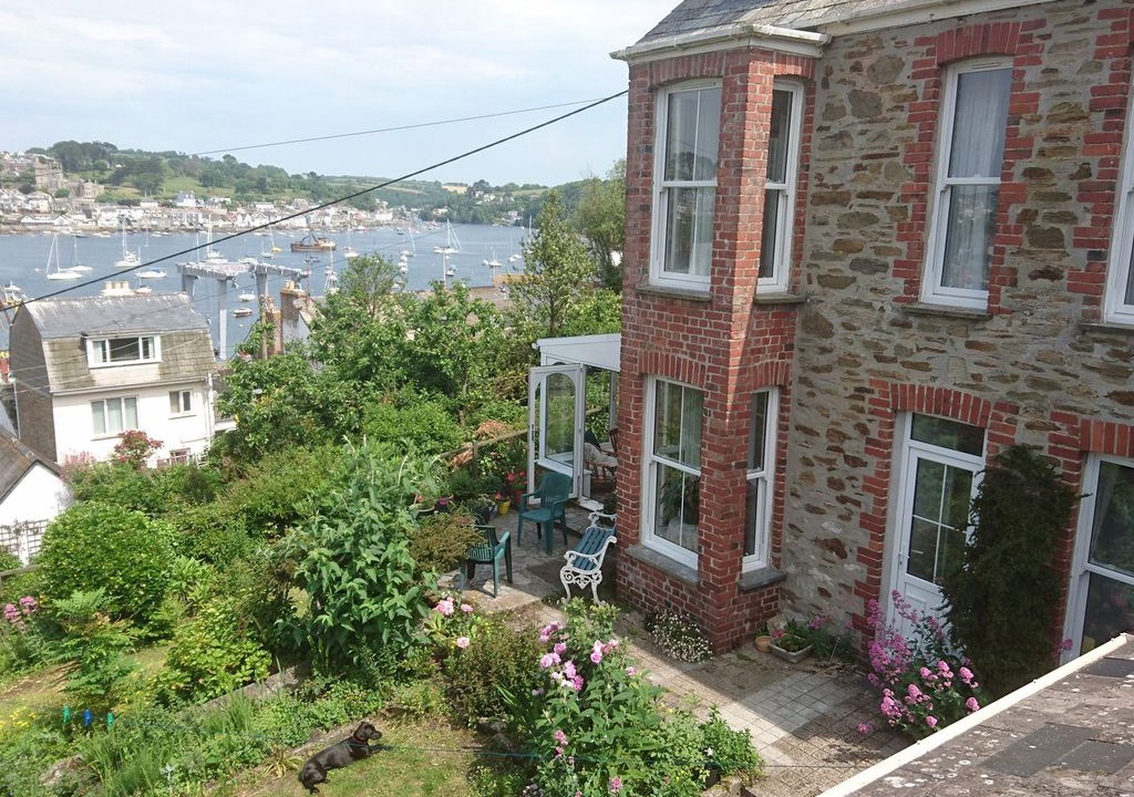 Photo of Buildings in Polruan