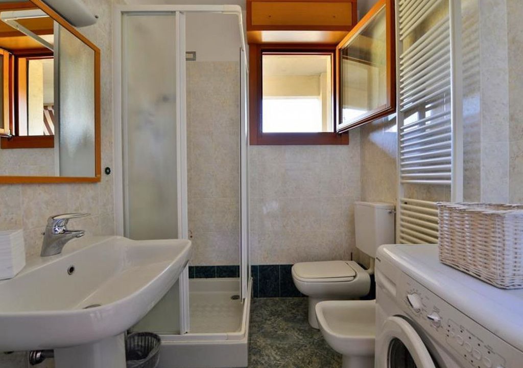 Photo of Bathroom in Savena