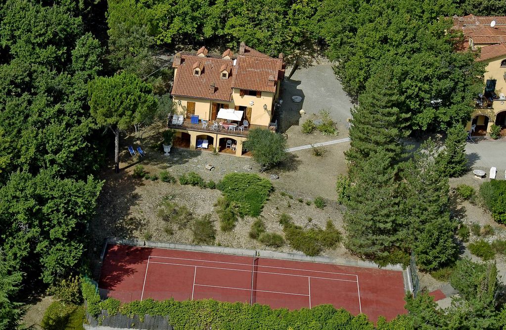 Photo of Others in San Donato in Poggio