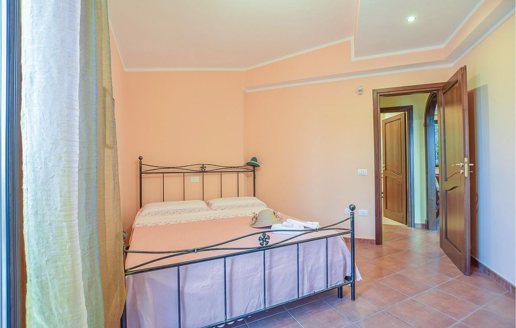 Photo of Others in Torre Colonna-sperone