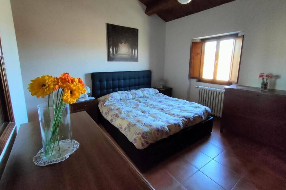 Photo of Bedroom in Arcevia
