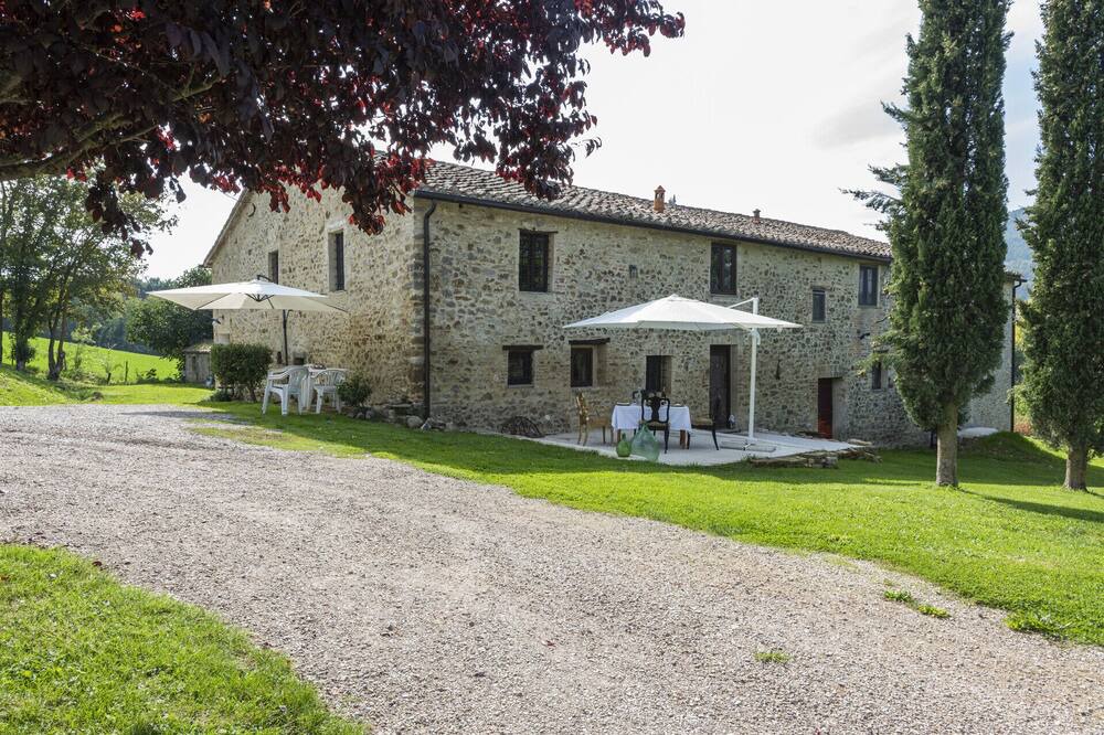 Photo of Outdoor in Montelovesco