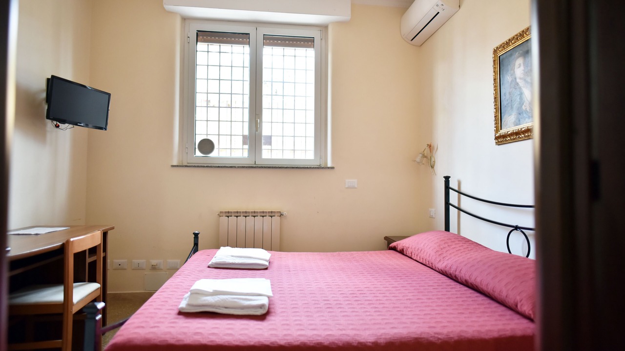 Photo of Bedroom in Rione XVIII Castro Pretorio