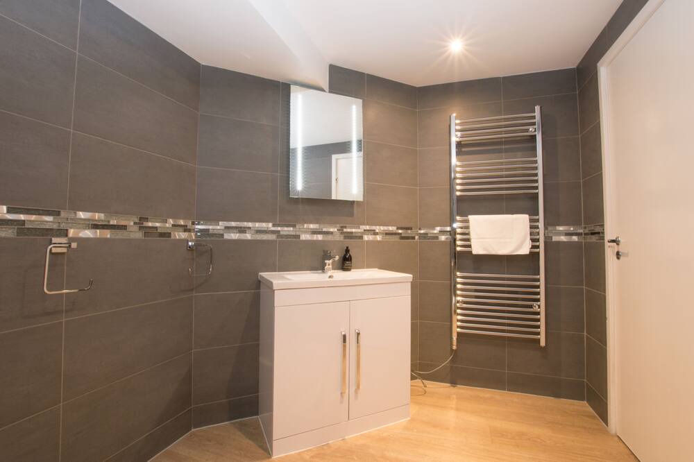 Photo of Bathroom in Slate Islands