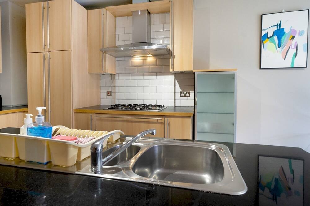 Photo of Kitchen in Belfast Central District