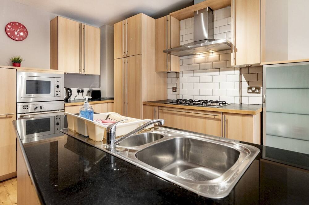 Photo of Kitchen in Belfast Central District