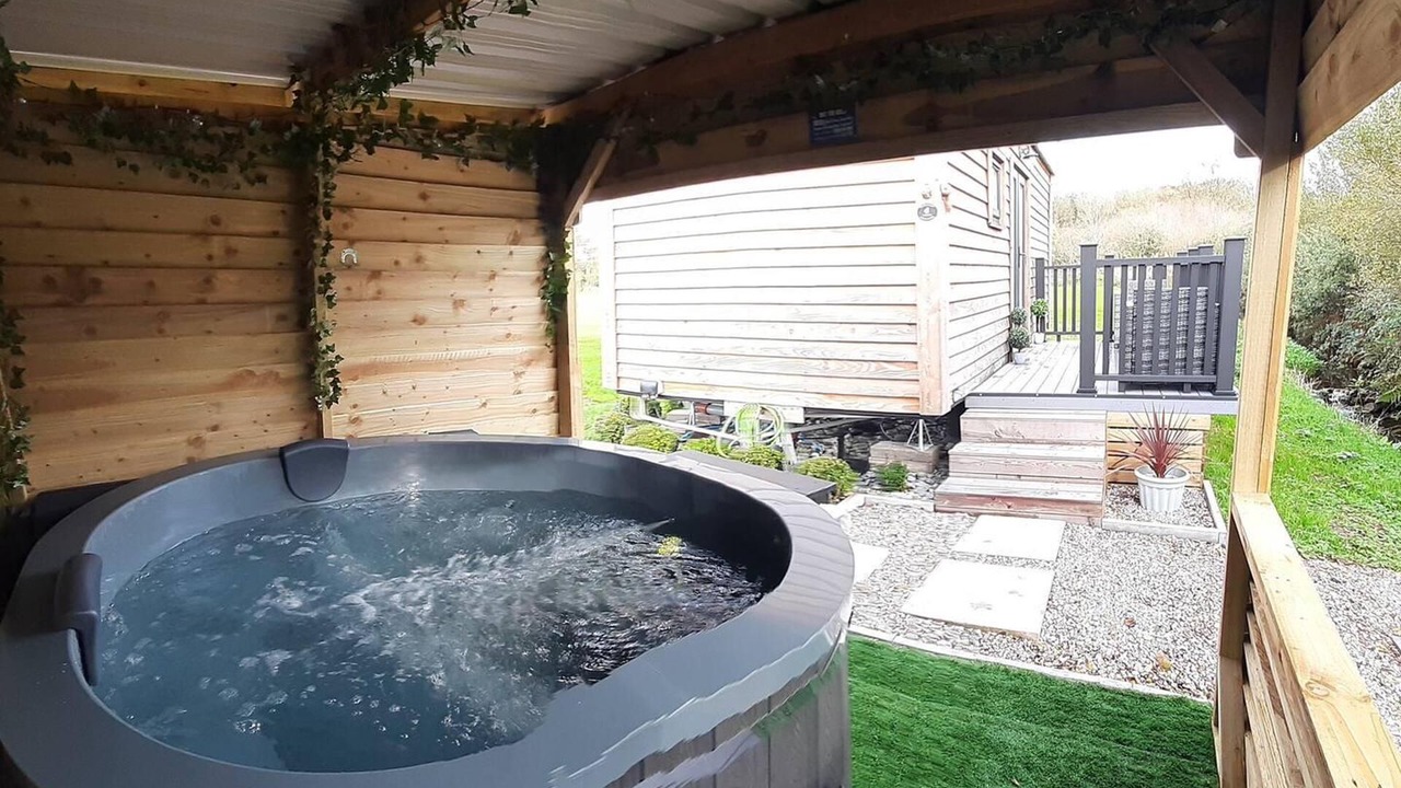 Photo of Outdoor in Caergeiliog