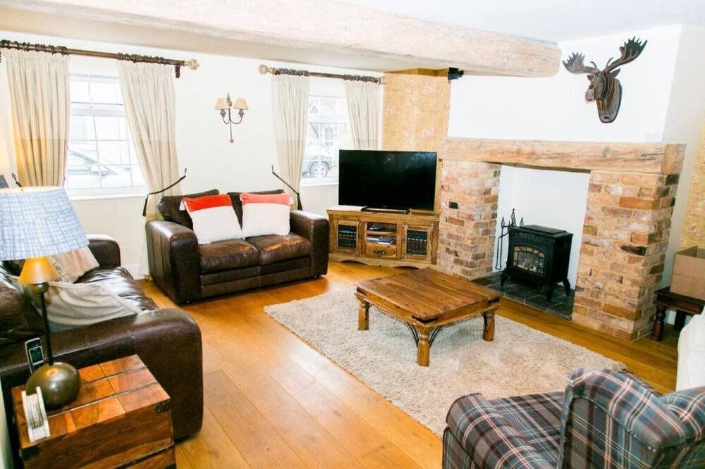 Photo of Livingroom in Daventry