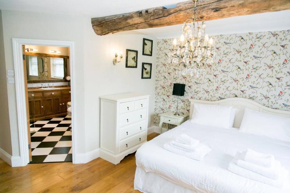 Photo of Bedroom in Daventry