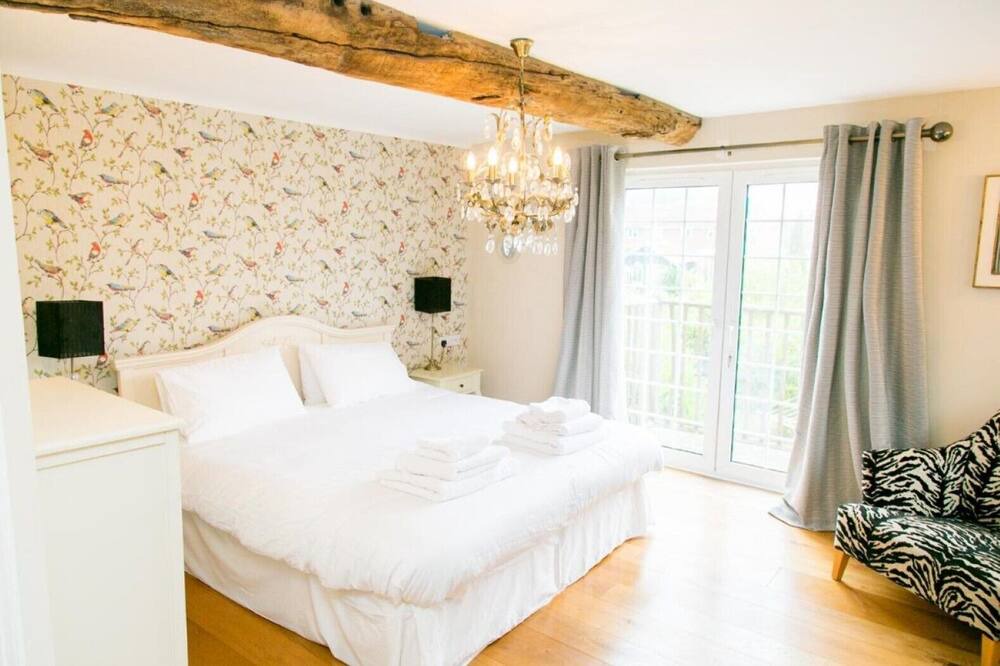 Photo of Bedroom in Daventry