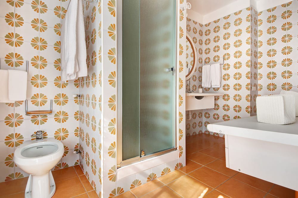 Photo of Bathroom in Santo Stefano dʼAveto