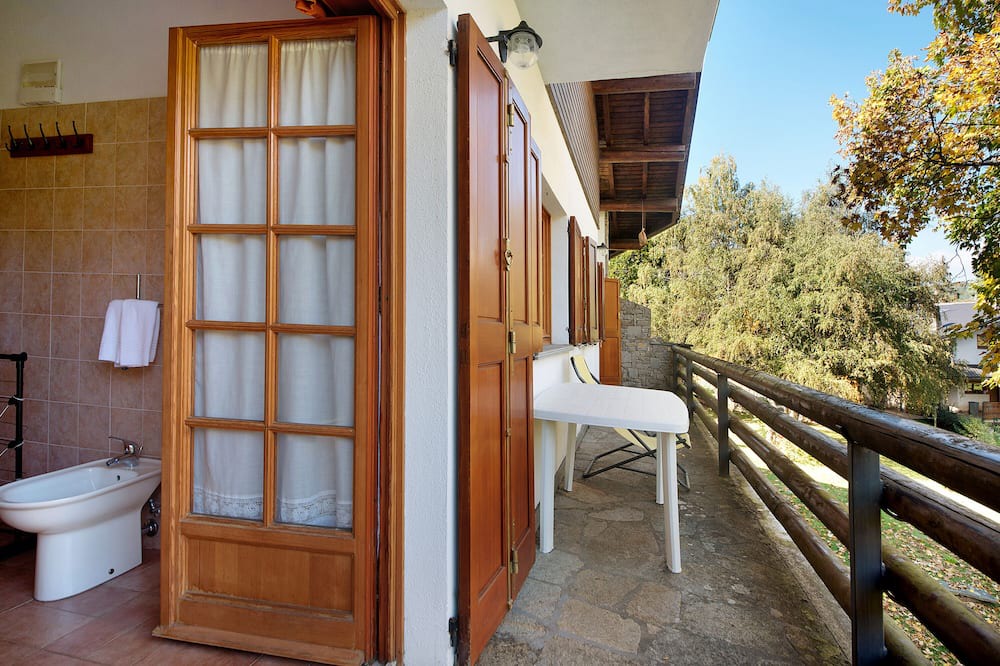 Photo of Bedroom in Santo Stefano dʼAveto