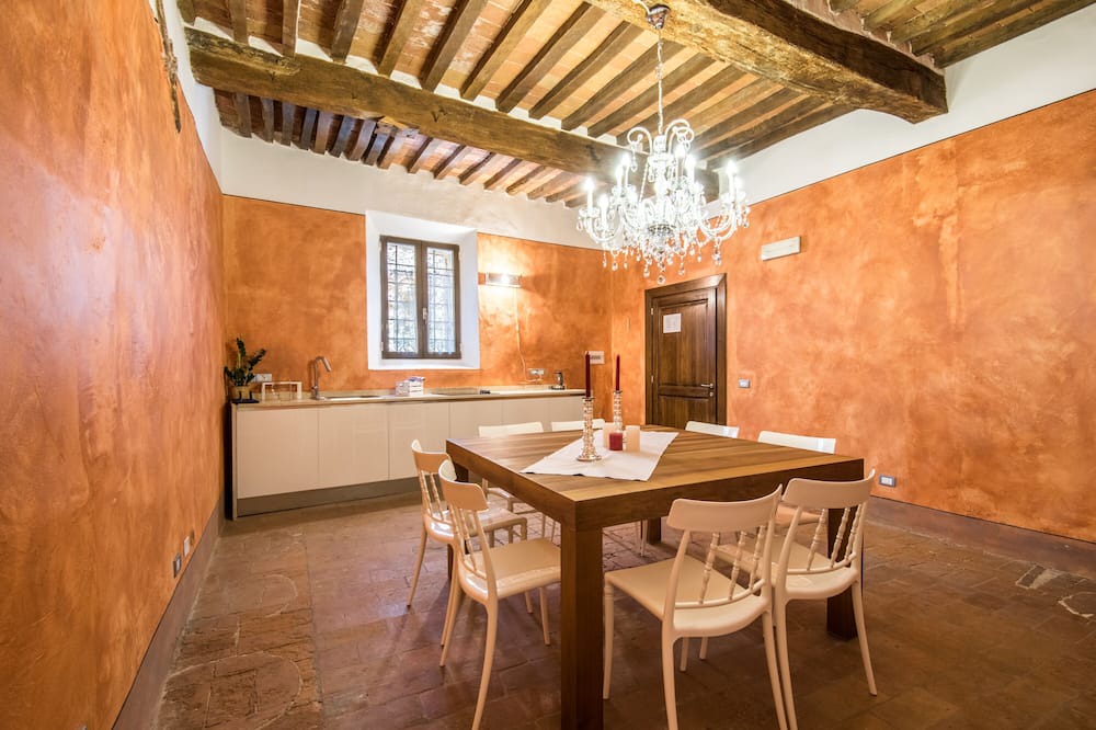 Photo of Kitchen in Montefollonico