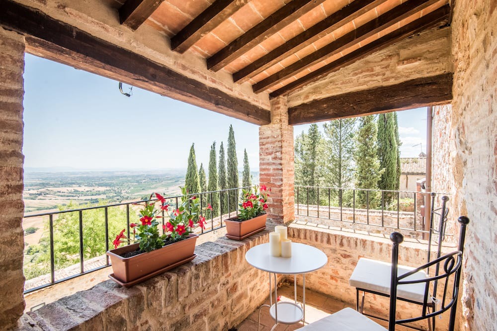 Photo of Patio Balcony in Montefollonico