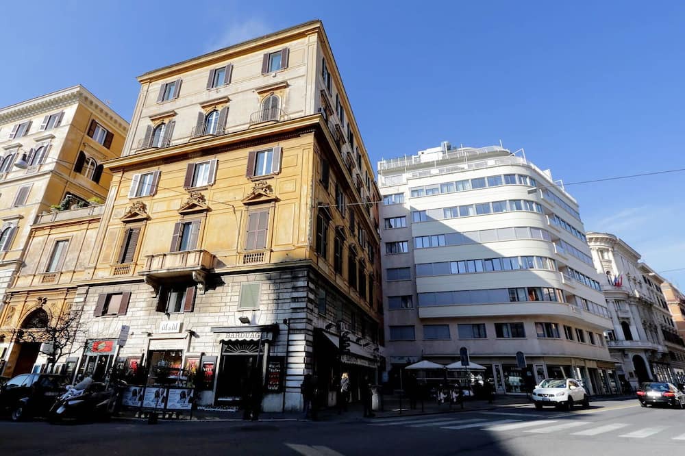 Photo of Outdoor in Rione XVIII Castro Pretorio