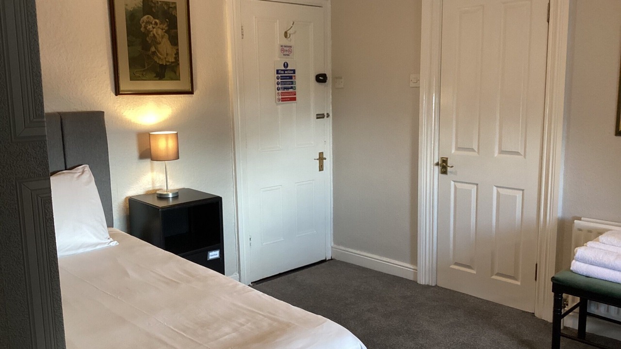 Photo of Bedroom in Holywood