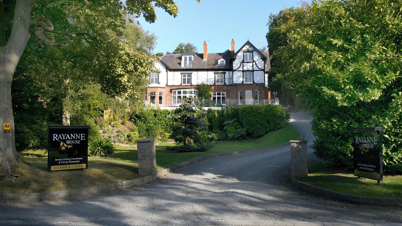 Photo of Outdoor in Holywood