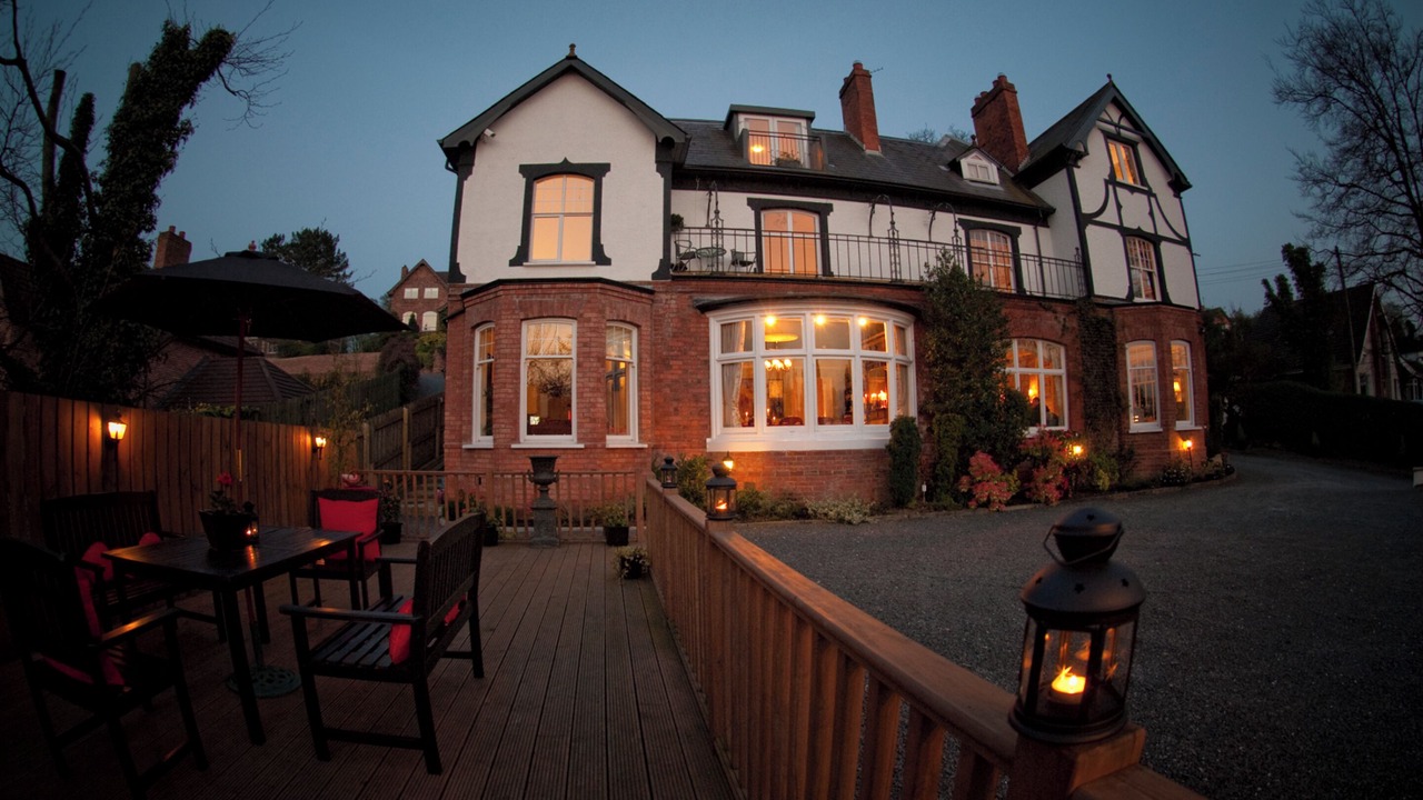 Photo of Outdoor in Holywood
