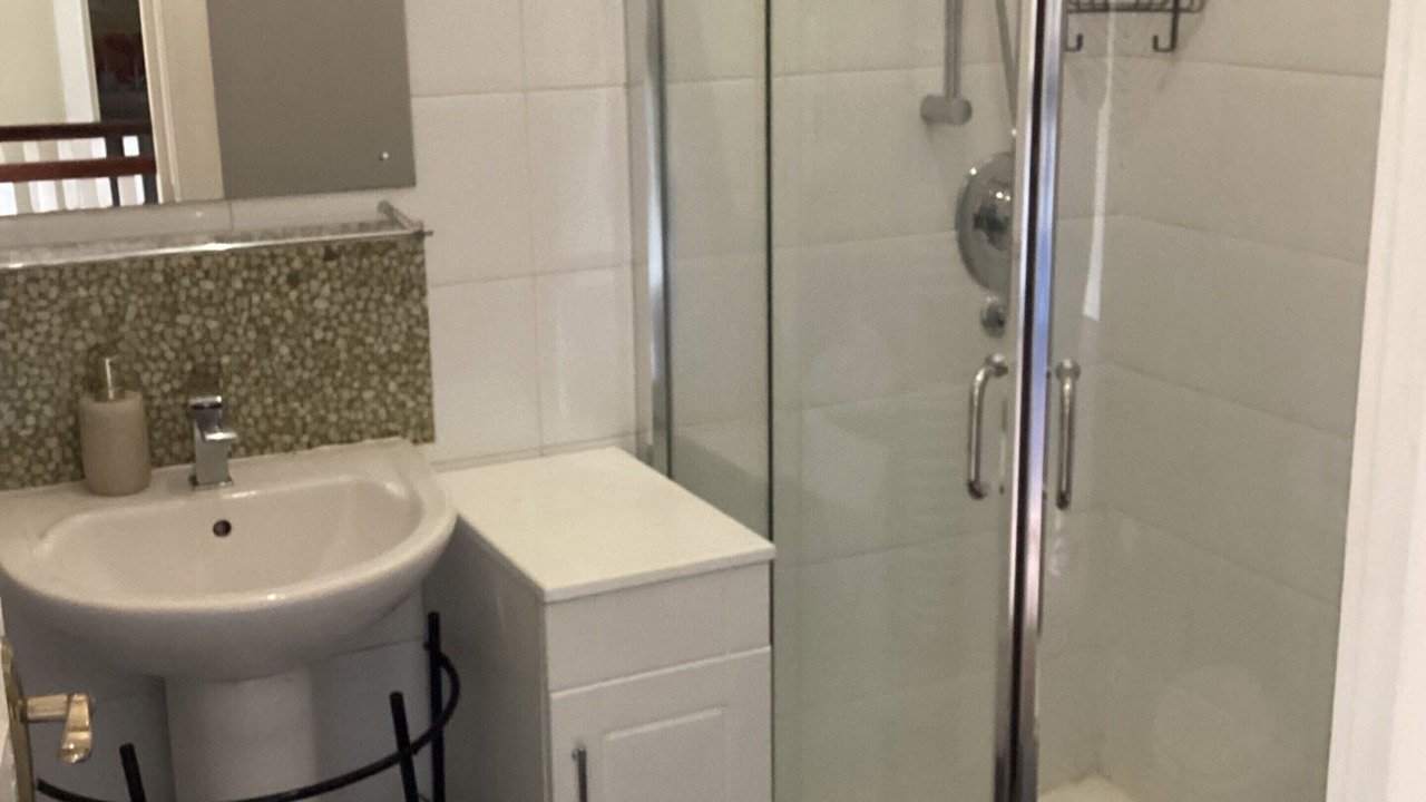 Photo of Bathroom in Holywood