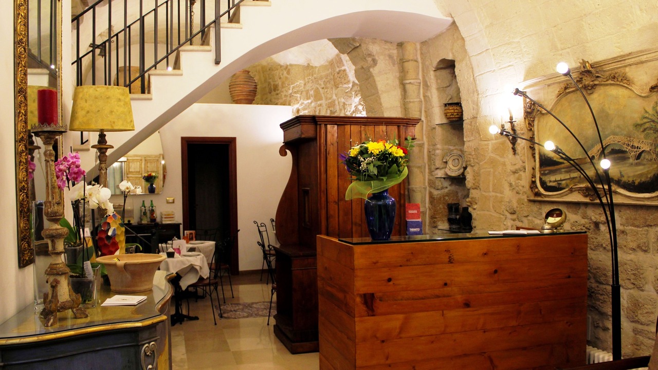 Photo of Others in Isola del Borgo Antico