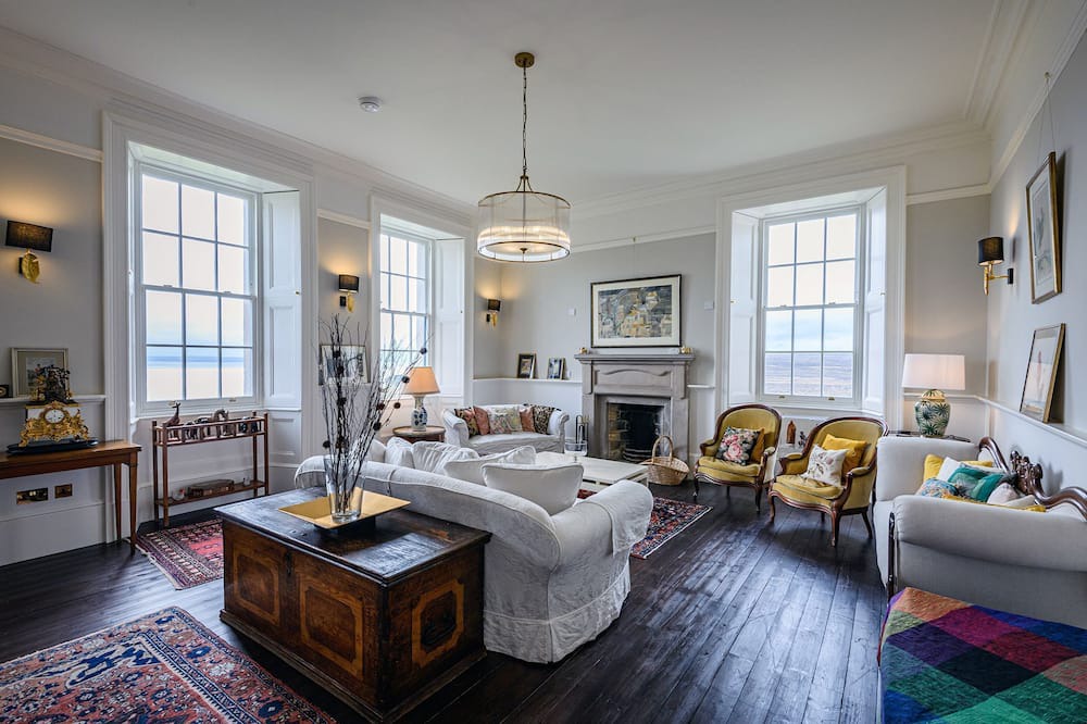 Photo of Livingroom in Hunspow