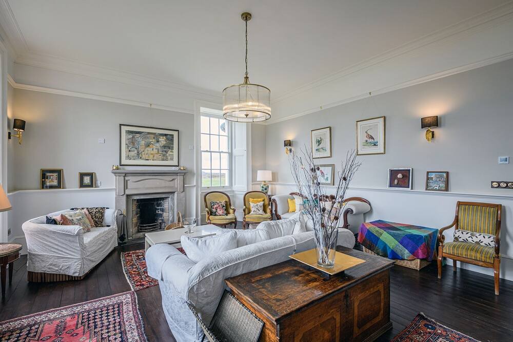 Photo of Livingroom in Hunspow