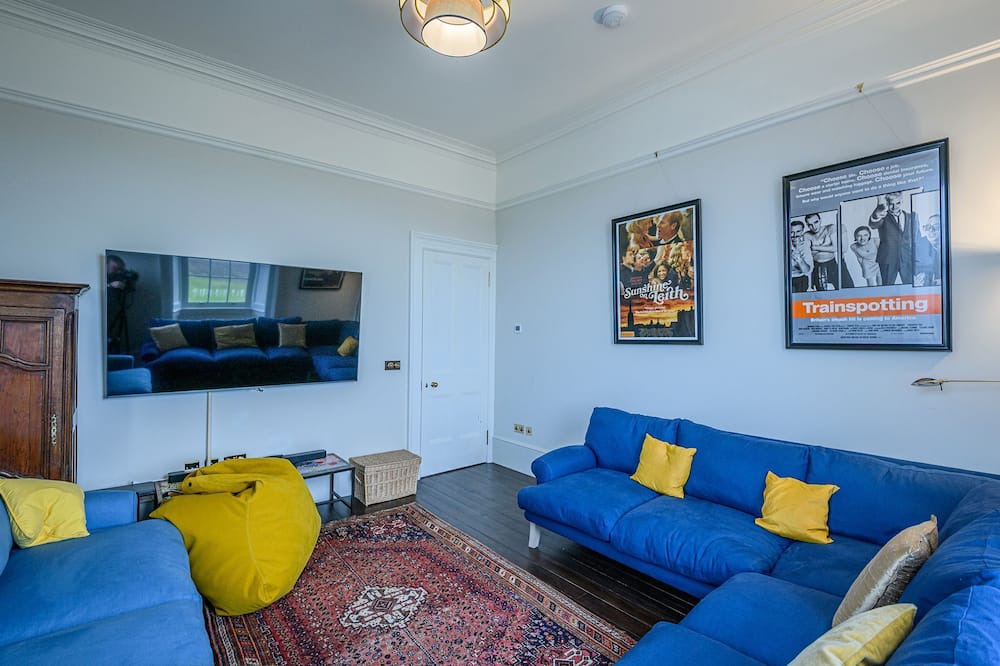 Photo of Livingroom in Hunspow