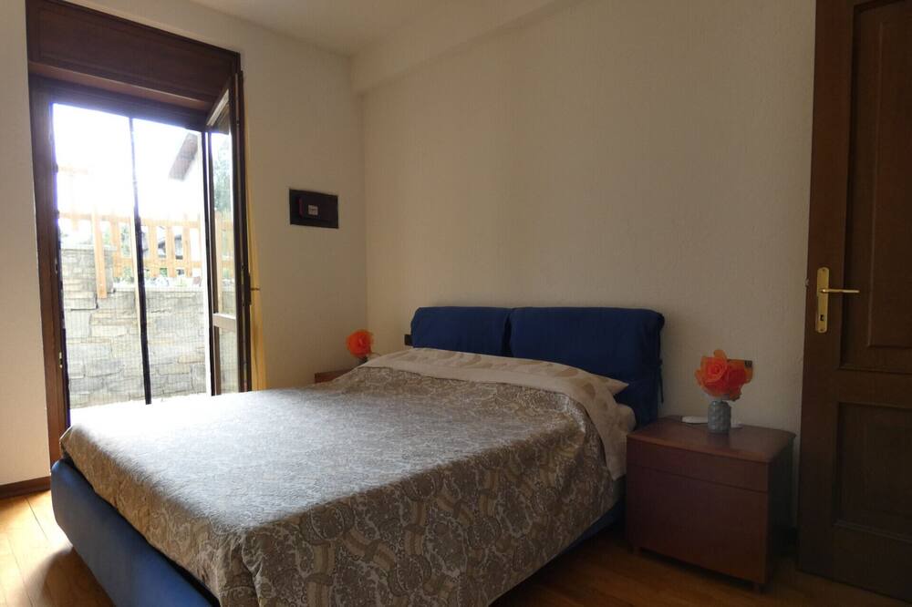 Photo of Bedroom in Saint-Pierre