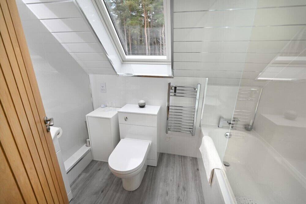 Photo of Bathroom in Alvie