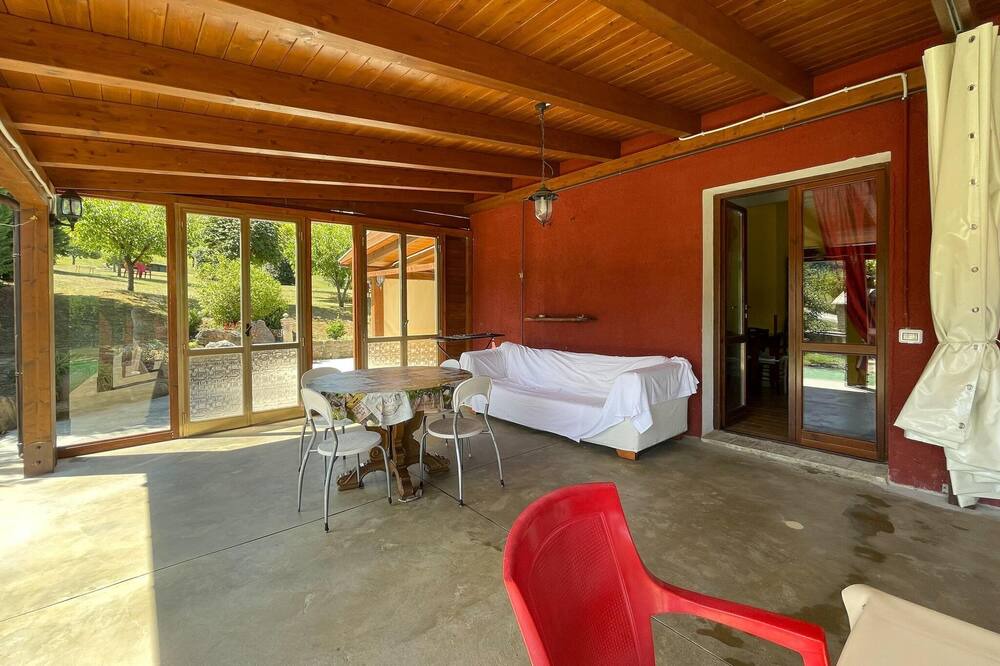 Photo of Patio Balcony in Urbania