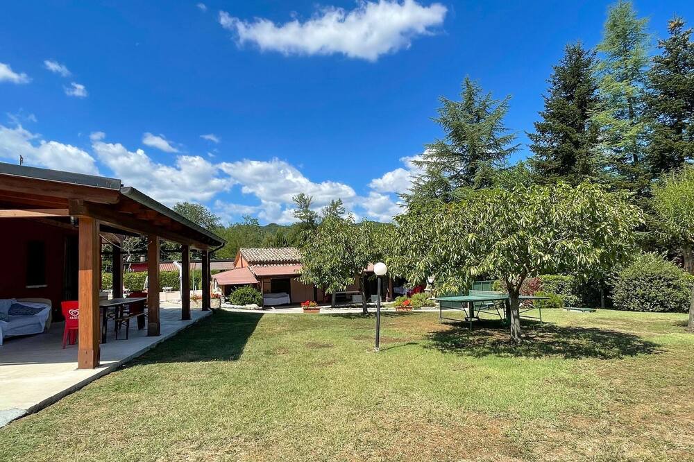 Photo of Outdoor in Urbania