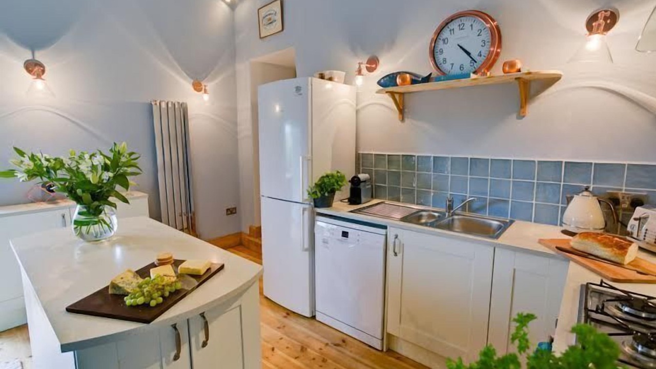 Photo of Kitchen in Llanfaethlu