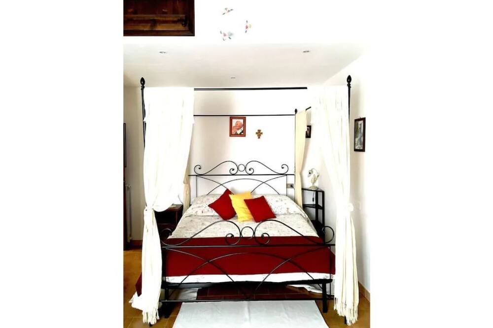 Photo of Bedroom in Nerbisci