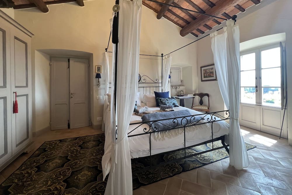 Photo of Others in Cortona